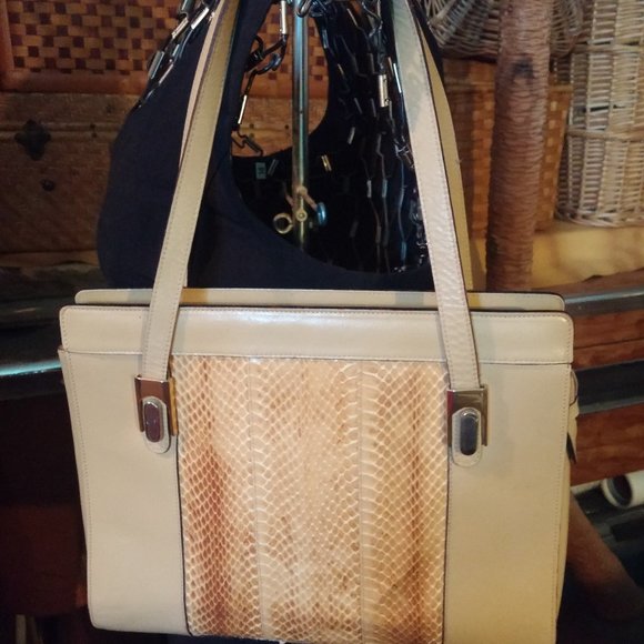 Vintage snake skin made Italy leather purse. - Picture 1 of 6